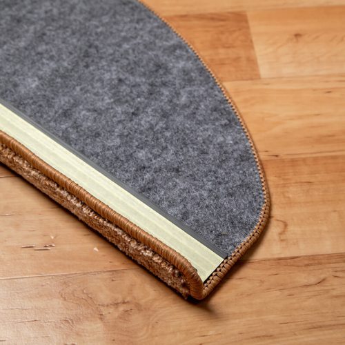 Lépcsőszőnyeg 65x24 cm - Beige színben vonal mintával